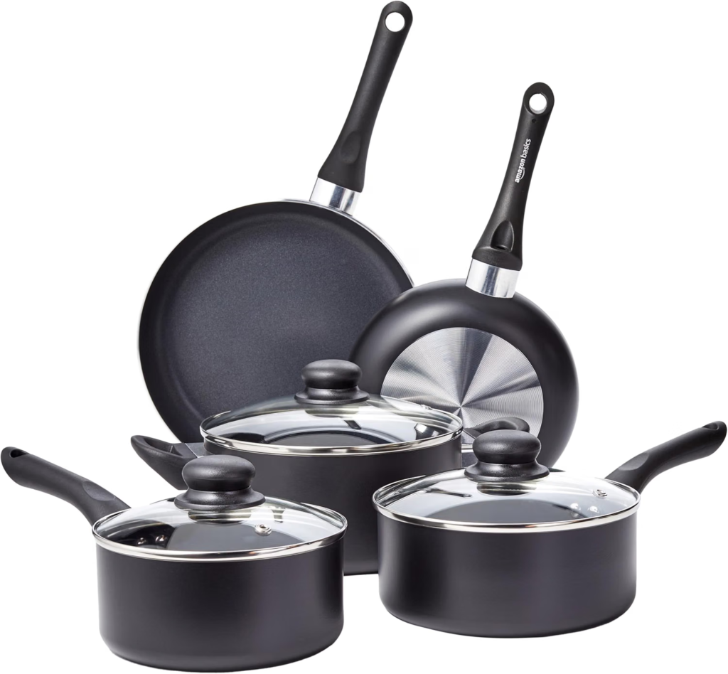 Stackable-or-nesting-cookware-